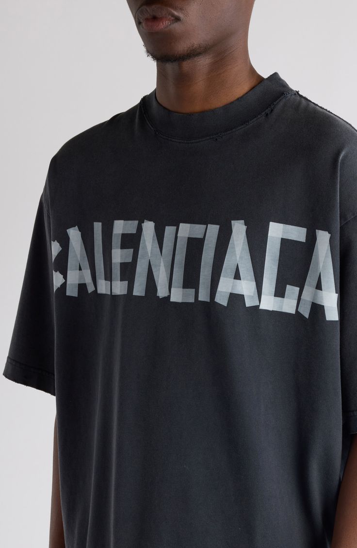 BALENCIAGA