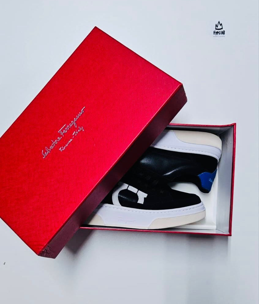 FERRAGAMO LEATHER SNEAKERS “BLACK”