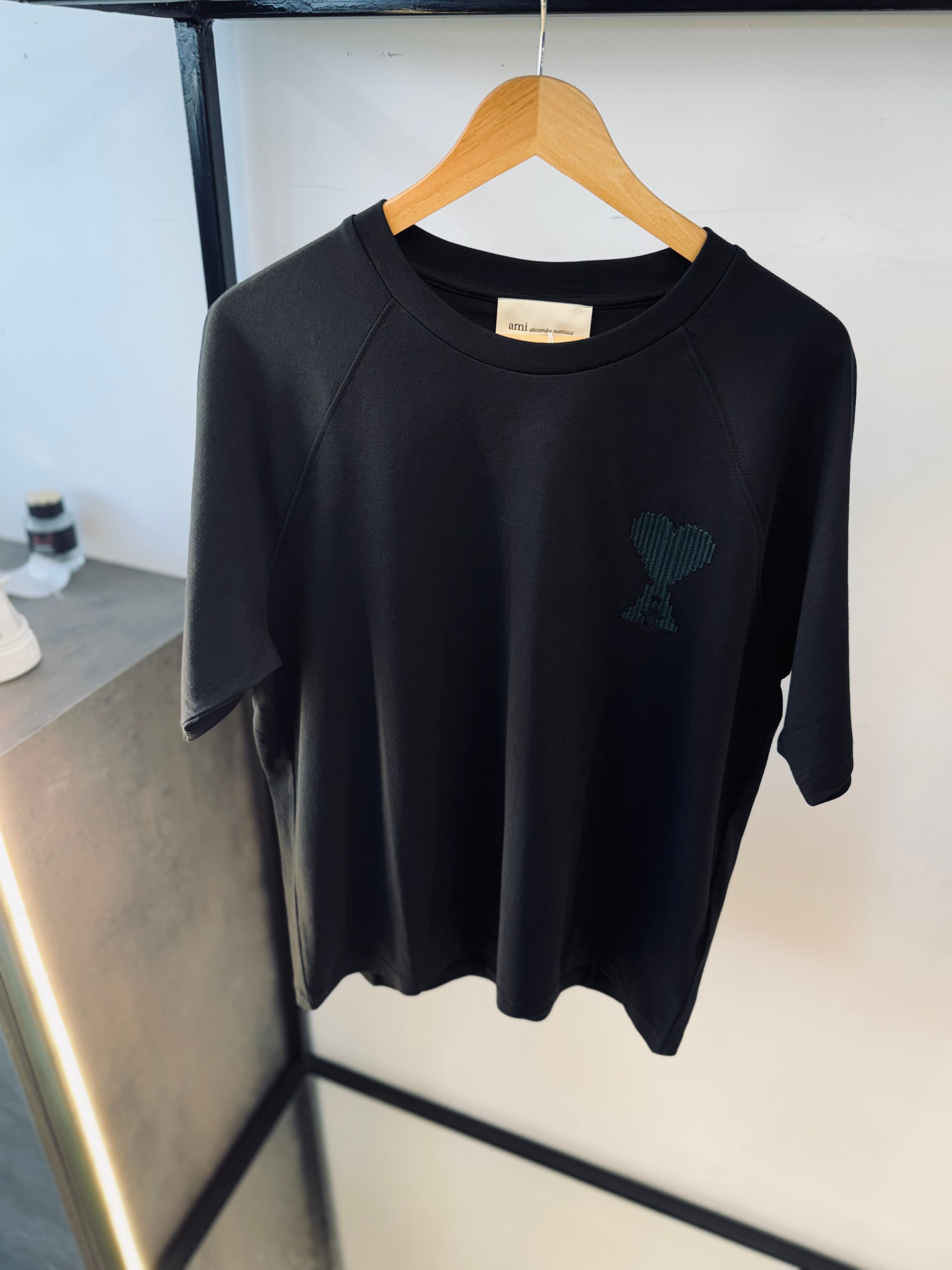 AMI PARIS OVERSIZED T-SHIRT "BLACK"