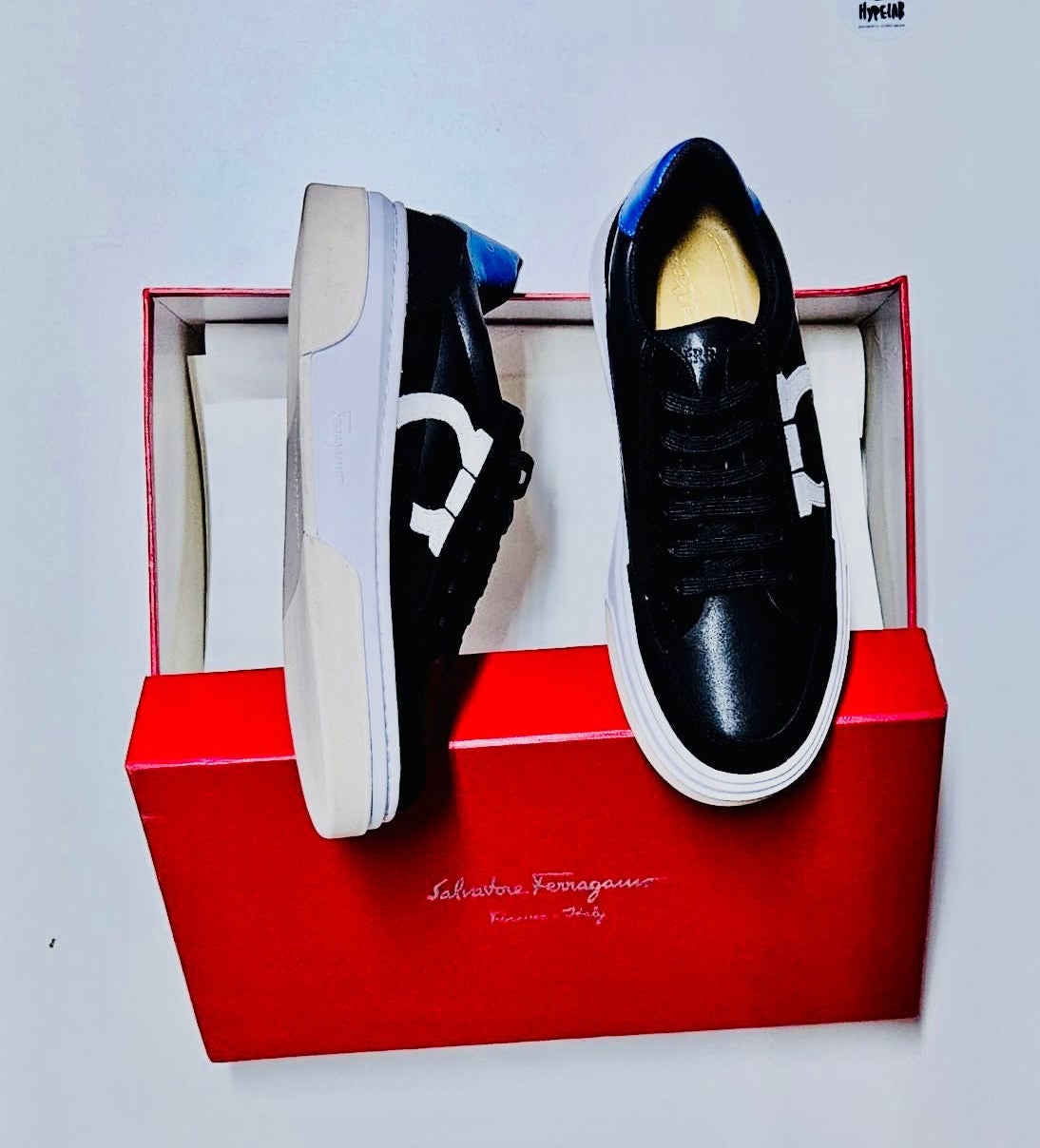 FERRAGAMO LEATHER SNEAKERS “BLACK”