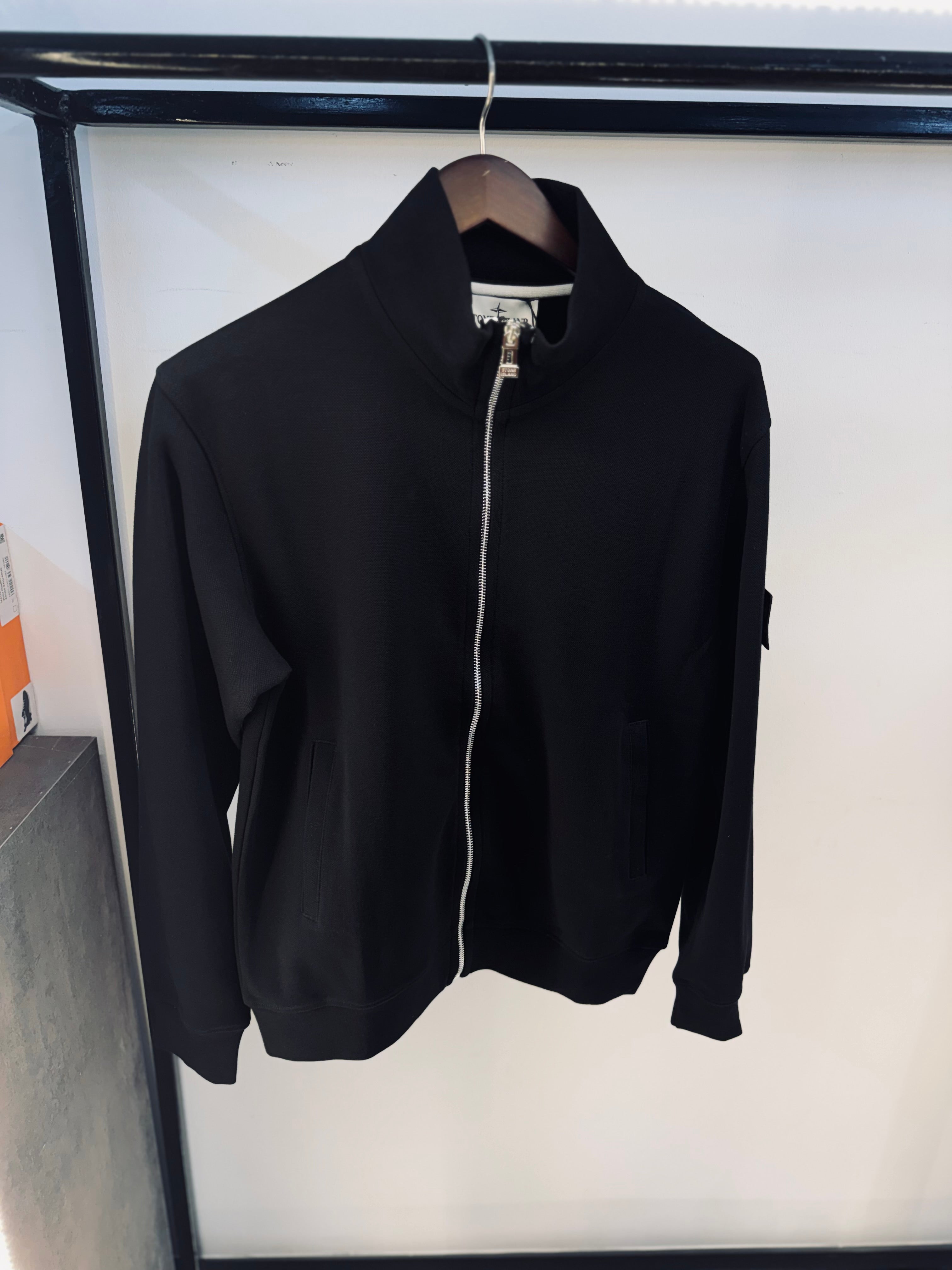 STONE ISLAND GHOST JACKET “BLACK”