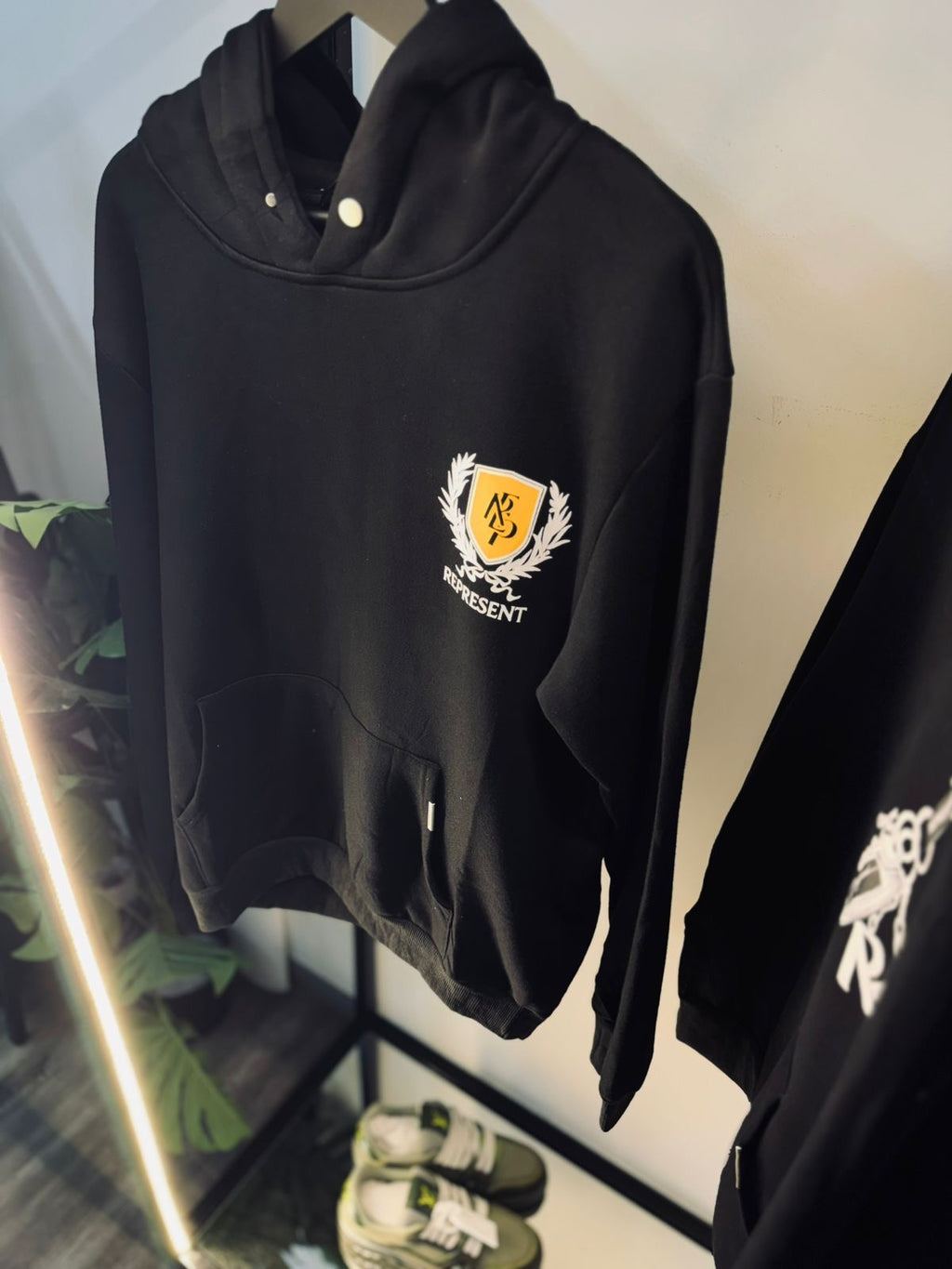 REPRESENT HOODIE T-SHIRT “BLACK”