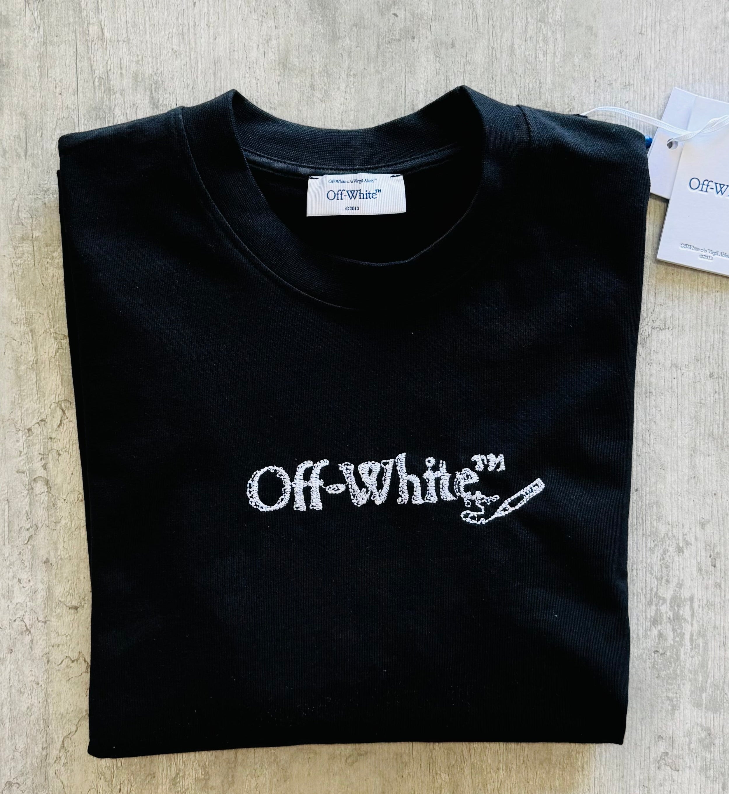 OFF-WHITE SCRIBBLE ARROW SKATE LOGO T-SHIRT "BLACK"