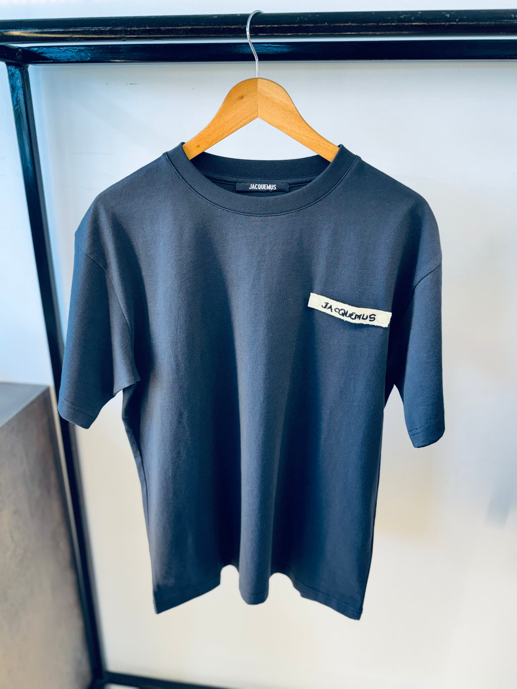 JACQUEMUS THE PLAGE T-SHIRT "NAVY BLUE"