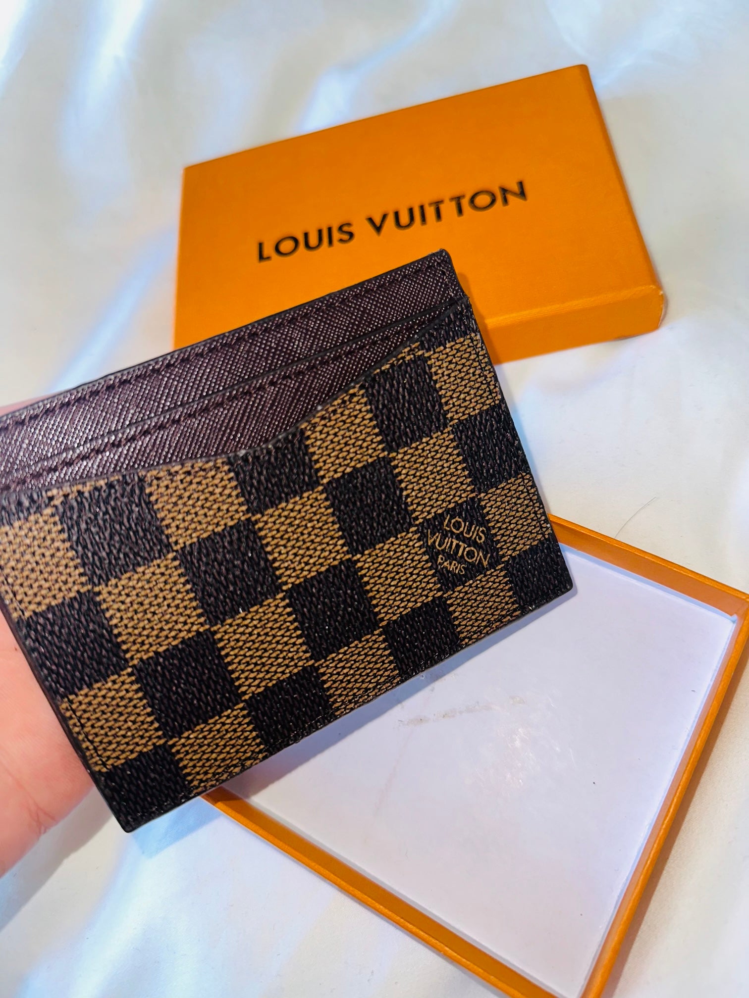LV MONOGRAM CARDHOLDER "BROWN"