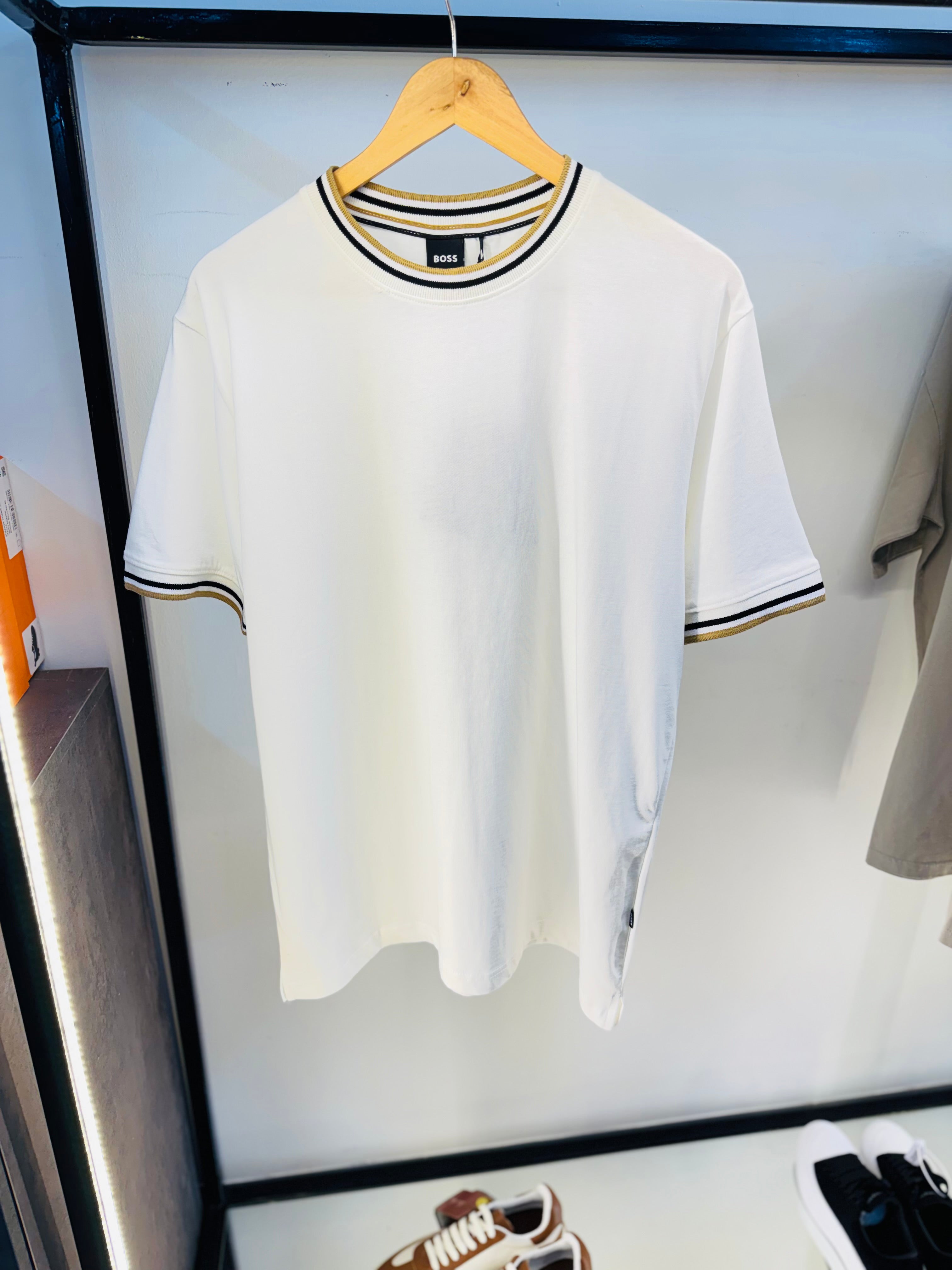 BOSS NO BRANDING T-SHIRT “CREAM-WHITE”
