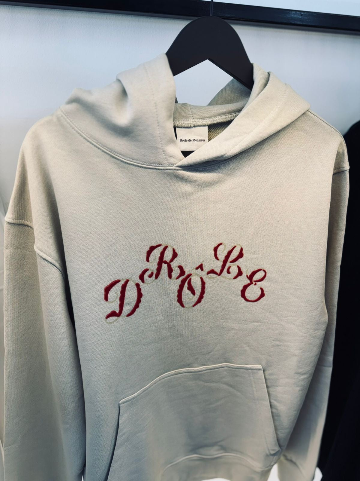 DRÔLE de MONSIEUR HOODIE “BEIGE”
