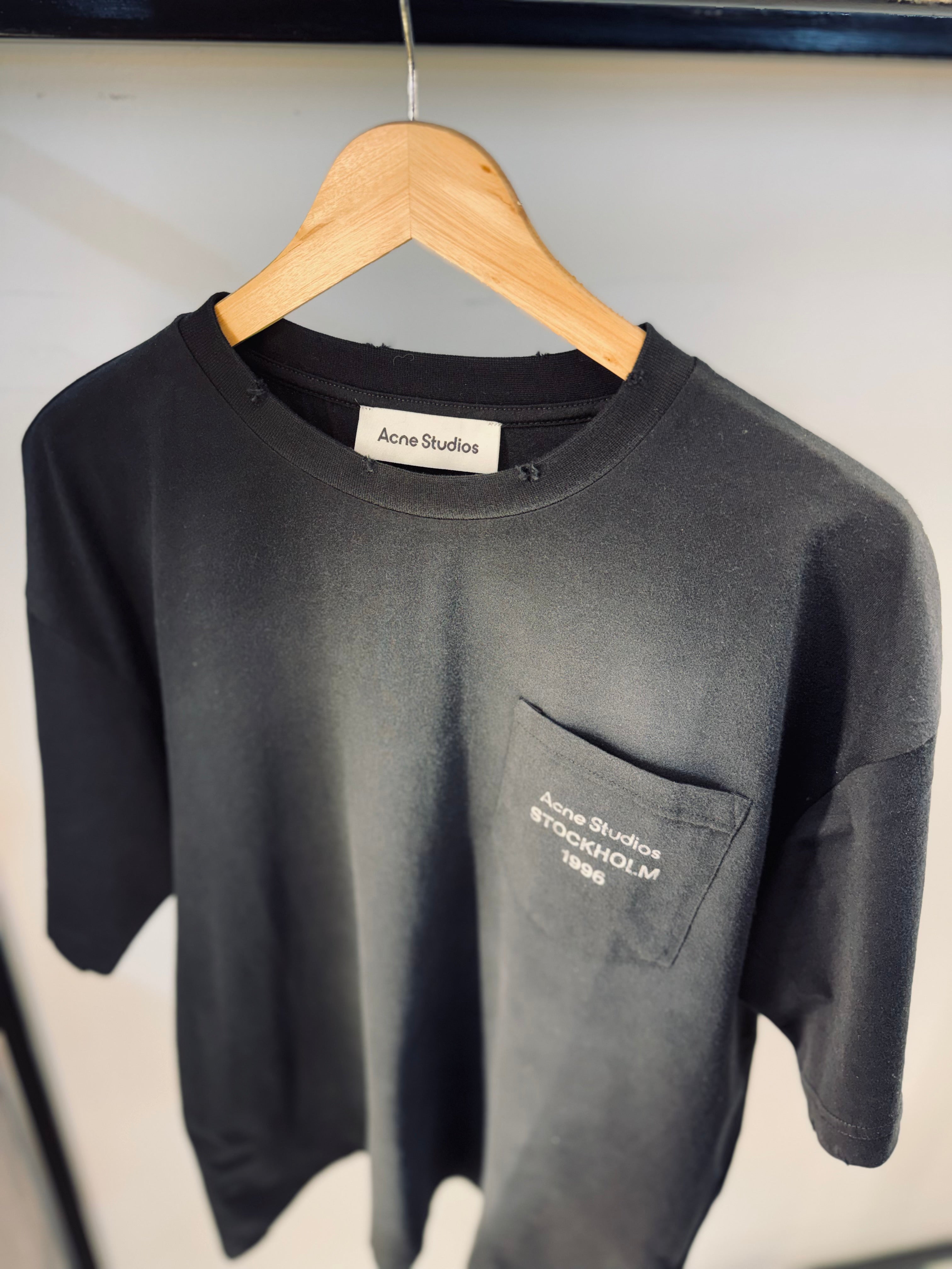 ACNE STUDIO WASHED POCKET T-SHIRT “BLACK”