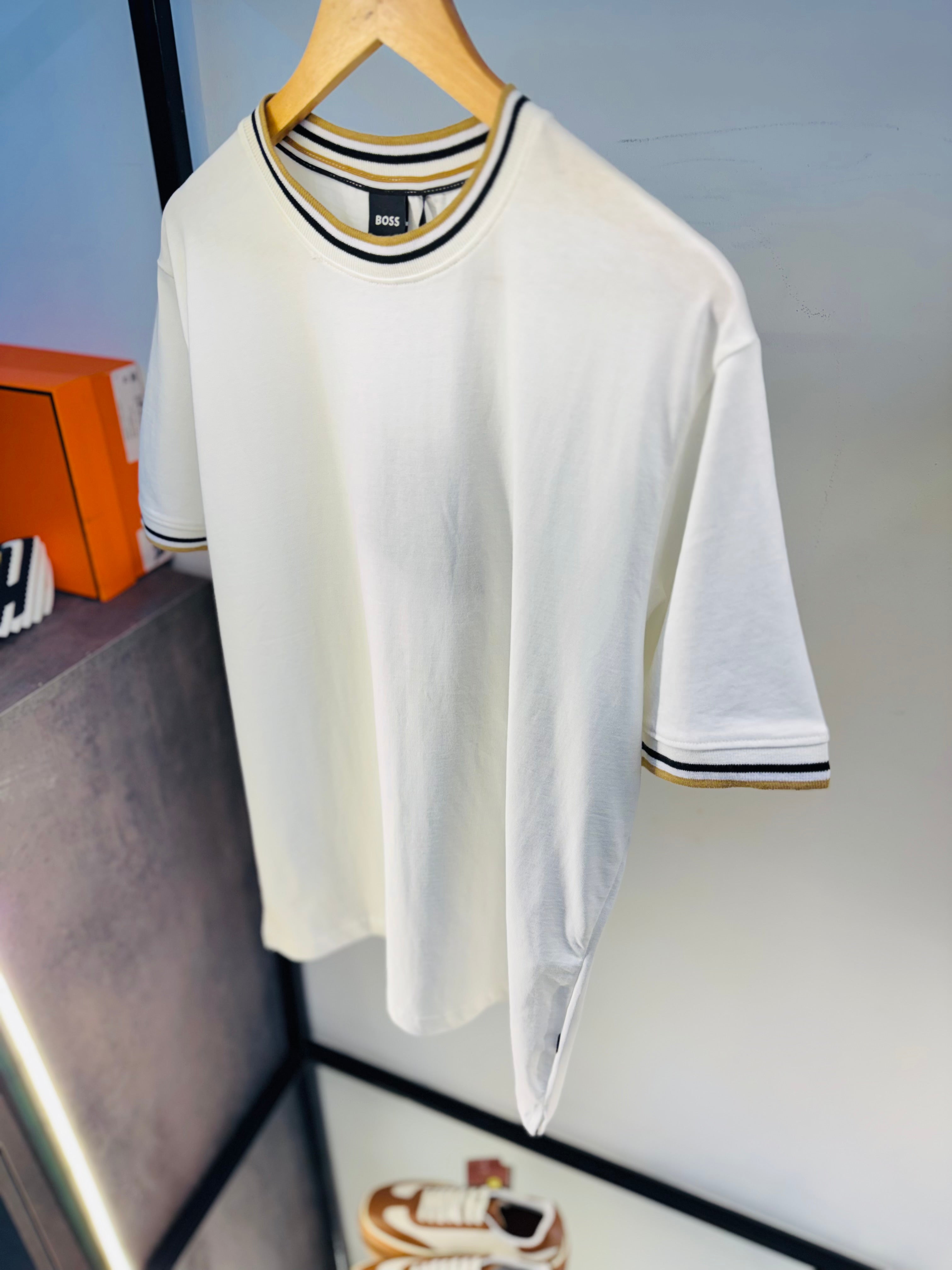 BOSS NO BRANDING T-SHIRT “CREAM-WHITE”