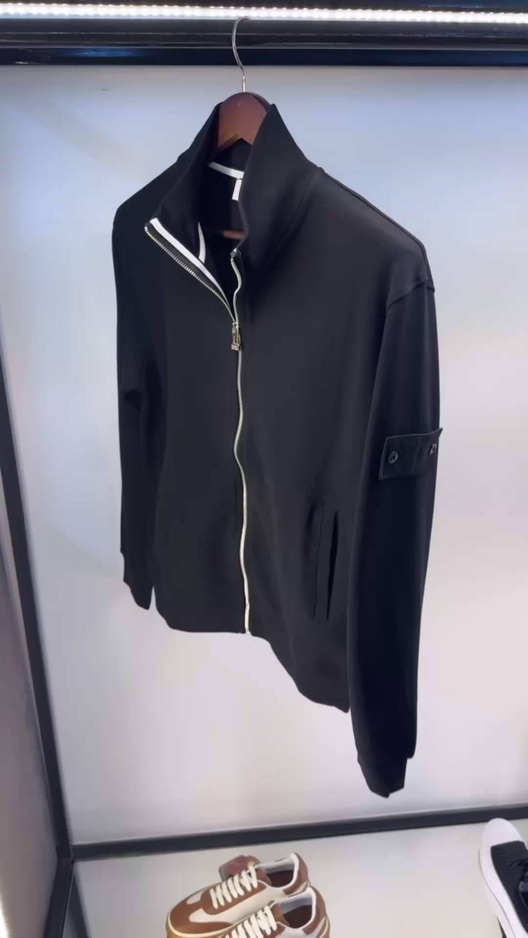 STONE ISLAND GHOST JACKET “BLACK”